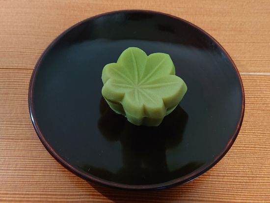 SJ_京菓匠 鶴屋吉信 限定生菓子「青もみじ」