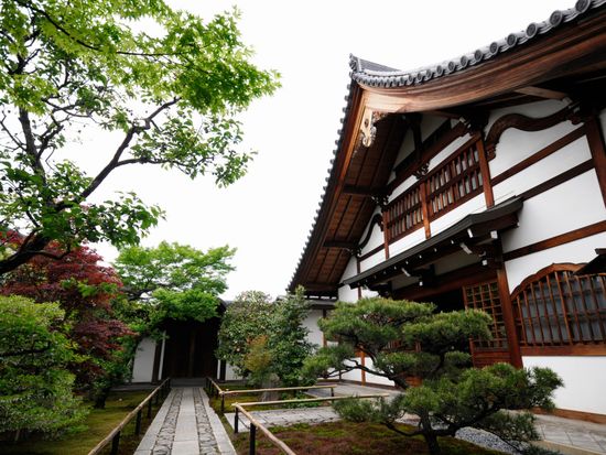 大徳寺興臨院pixta_7311761_M