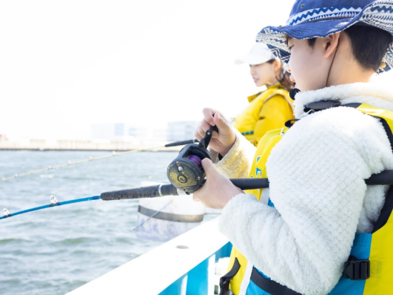 奄美大島【船釣り体験 】世界遺産に認定された奄美大島でフィッシングクルーズ！＜120分or180分＞お一人様も可能by 奄美シーランド