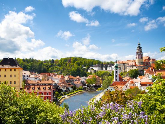 ウィーン発ミュンヘン着　中欧ハイライトツアー　世界遺産ウィーン＋ノイシュバンシュタイン城＋ブダペスト＋ブラチスラバ＋プラハ＜7泊8日／月曜／1名催行／日本語＞