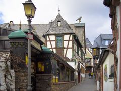Rudesheim_Drosselgasse_shutterstock_593479127
