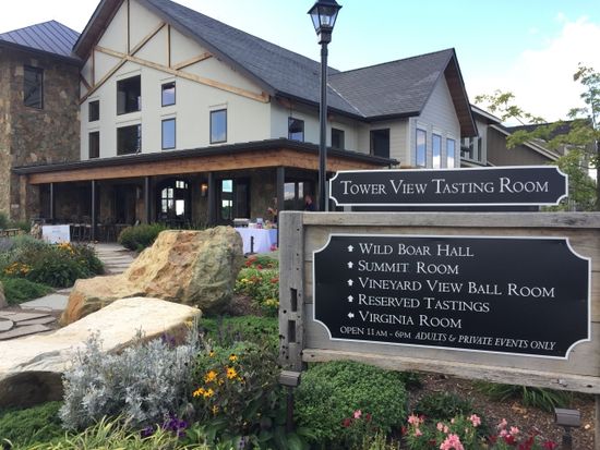 Stone_Tower_Winery