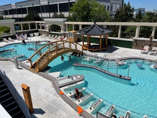 キングスパ送迎サービス　スパ＆サウナで疲れた身体に「ととのう」時間を ＜日本語ドライバーガイド／ダレス空港発あり＞