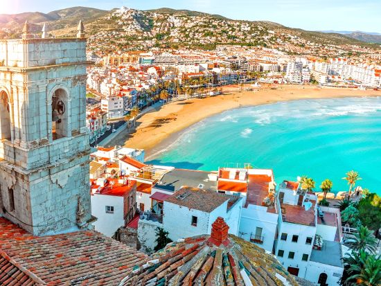 バルセロナ発マドリード着　スペイン2大都市 マドリード＆バルセロナ　サグラダファミリア入場＋プラド美術館＜4泊5日／金曜／1名催行／日本語＞