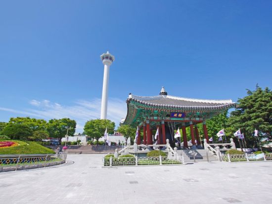 釜山市内観光ツアー　甘川文化村＋臨時首都記念館＋松島雲散策路＋釜山タワー＋ハヌル展望台＋チャガルチ市場＜日本語ガイド選択可／貸切プラン有＞