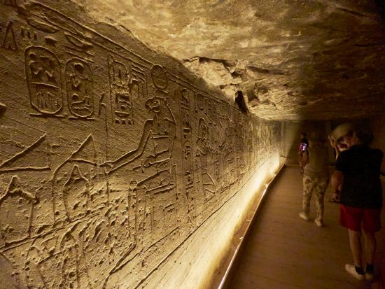 【カイロ空港発着 エジプト周遊＋ナイル川クルーズ9泊10日】カイロ・ギザ～ファイユーム～アレキサンドリアまで全8都市を訪問＜日本語＞