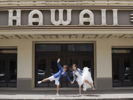 ハワイ　ウェディングフォト　カピオラニ公園、カカアコ、カイムキタウン、ダウンタウン、ビーチから選べる撮影ロケーション（撮影・衣装有無・メイク有無）