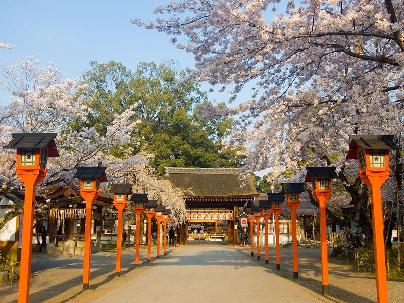 Japan_Kyoto_Hirano Shrine_shutterstock_35725372