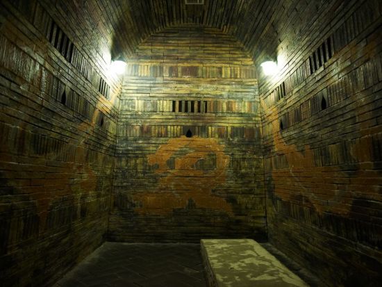 ソウル発！扶余（プヨ）＋公州（コンジュ）観光ツアー　世界遺産・百済（くだら）歴史遺跡地区の史跡を探訪　蓮の葉サムパプランチ＜1日／日本語ガイド／ホテル送迎付＞