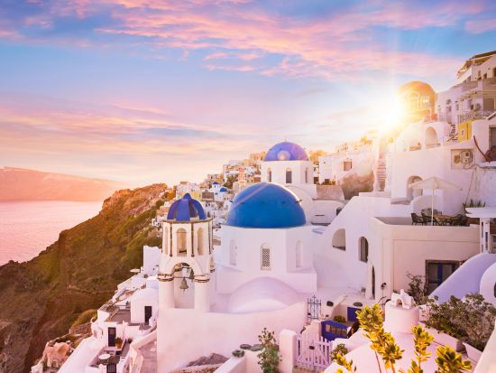 エーゲ海の島巡り　サントリーニ島＆パロス島＆ミコノス島7日間＜4月～9月／6泊7日／朝食付／1名様から予約可／アテネ発＞