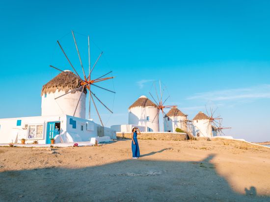 エーゲ海の島巡り　サントリーニ島＆パロス島＆ミコノス島7日間＜4月～9月／6泊7日／朝食付／1名様から予約可／アテネ発＞