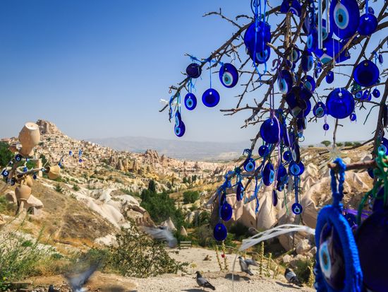 Cappadocia_PigeonValley_shutterstock_221021056