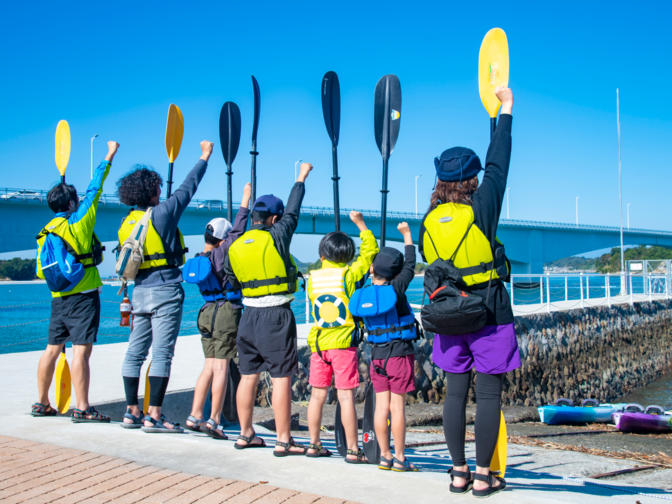 シーカヤックツーリング 半日プラン 天草五橋をめぐる海上散歩と無人島