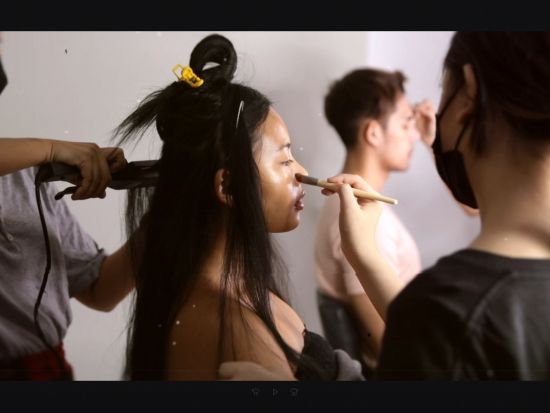 自分史上、最高の自分を撮る！バンコクの人気フォトスタジオ「姫と侍」で一生に1度の撮影体験を＜日本語アシスタント／半日＞