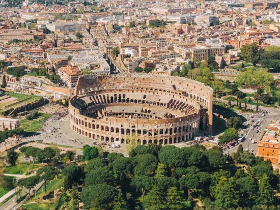 ローマの道を馬車で走る！世界遺産コロッセオ＋真実の口 半日観光 ＜貸切／日本語公認ガイド／午前or午後／ローマ発＞by Mybus