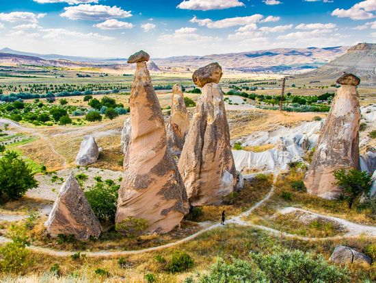 Turkey_Cappadocia_Esentepe_shutterstock_1350940166