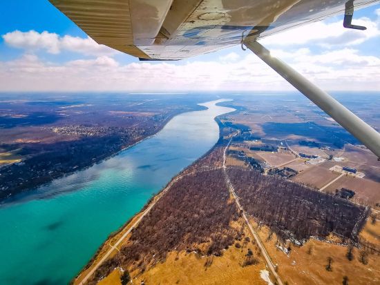 エアタクシー片道フライト送迎　ナイアガラ・ディストリクト空港 ⇔ ビリー・ビショップ・トロントシティー空港＜1～3名＞by Niagara Air Tours