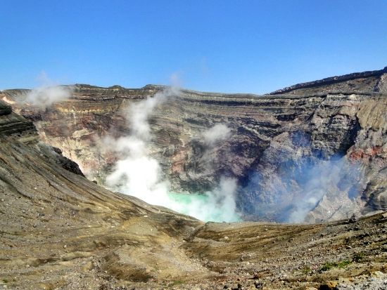 【熊本市内発着】貸切観光タクシー　熊本城＋水前寺公園＋阿蘇ファームランド＋阿蘇山中岳火口＋草千里 ＜6時間＞ by 熊本タクシー
