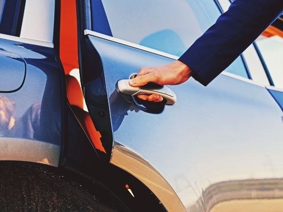 【熊本市内発着】貸切観光タクシー 熊本市から神話の郷「高千穂」へ！高千穂峡＋天岩戸神社＋白川水源＋阿蘇山中岳火口＋草千里 ＜8時間＞ by 熊本タクシー