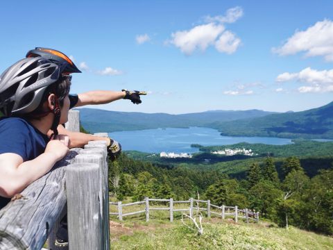 e-MTBで行く！阿寒湖周辺コース　電動アシストマウンテンバイクで白湯山展望台を目指して走る！＜4～11月／阿寒湖温泉発着＞byガイドのお店イ・モシリ