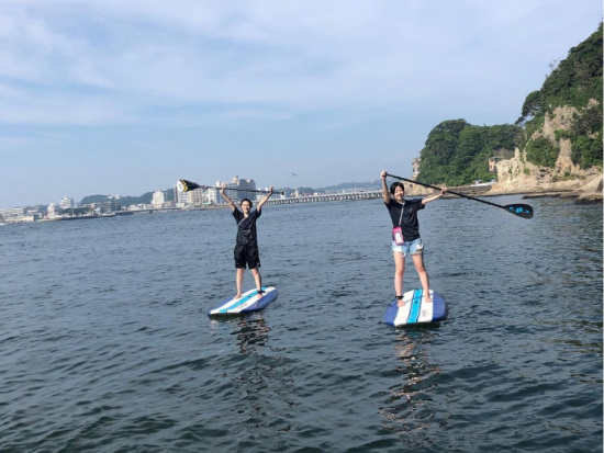 湘南・江ノ島 SUPスクール スタンドアップパドルで江ノ島探検クルージング！＜3.5時間／午前・午後＞