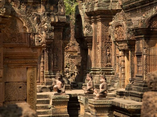 東洋のモナリザ　バンテアイスレイ・民家見学半日ツアー＜午前または午後／日本語ガイド＞