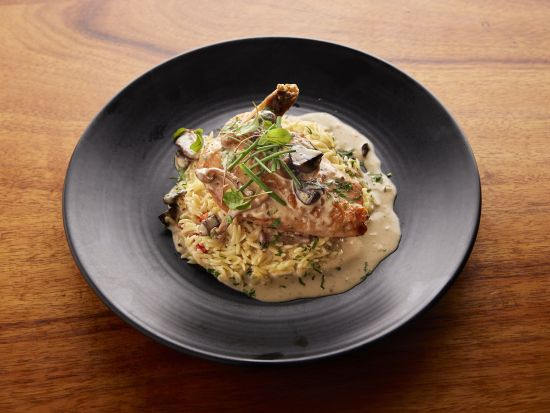 バリ・オーシャンフロント　食事券＆事前予約　オーシャンビューのレストランで本場のステーキを堪能！＜夕食／ヒルトン・ハワイアン・ビレッジ内＞