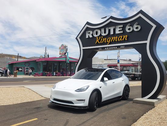 EDDDF97E105F40F5A9F2C4814F3A4F87