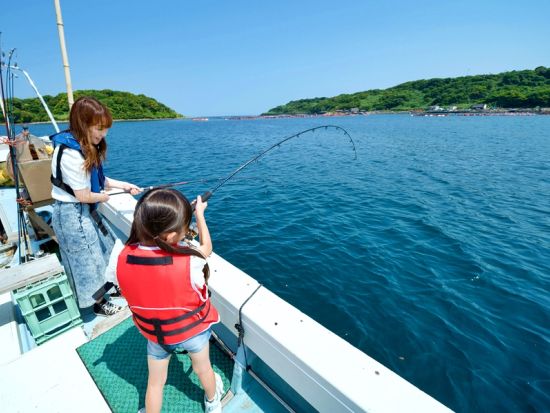 アジ船釣り体験 『アジフライの聖地 松浦』で釣りたてをアジフライにして食す！＜6歳～／3.5時間／松浦市＞ by 一般社団法人まつうら党交流公社