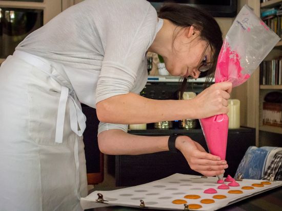 憧れのフランス菓子 マカロン　クッキング教室＜少人数制／英語＞