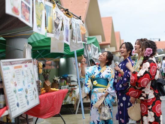 浴衣レンタル＋ロケーション撮影プラン　プロのカメラマンが同行！人気スポットで浴衣姿を撮影＜タモン中心部から車で約5分＞