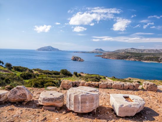 海岸線ルートで行く！古代遺跡ポセイドン神殿とスニオン岬 半日観光ツアー＜日本語アシスタント／午後／アテネ発＞by H.I.S.