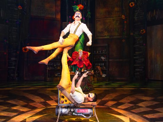 シルク・ドゥ・ソレイユ「JOYÀ」（ホヤ）チケット予約　幻想的で神秘的な世界観に圧倒されるナイトショーを鑑賞＜ディナー付きプラン・カンクン発の送迎オプション有＞