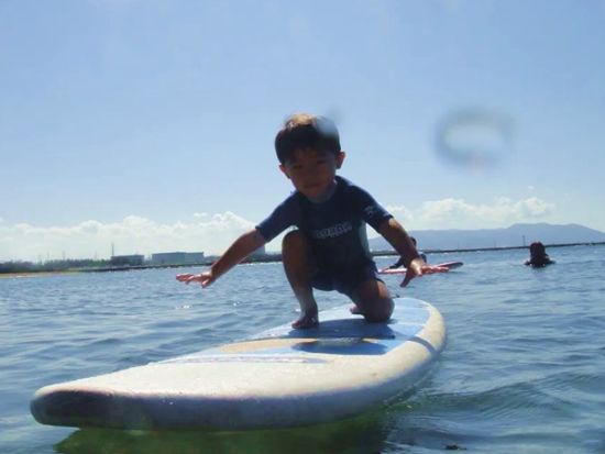 親子サーフィンスクール 連盟公認スクールでしっかり学べる 親子でサーファーデビューにおすすめ！＜三国／坂井市＞