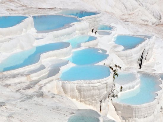世界遺産パムッカレ　熱気球ツアー＜午前／ドリンク付き／英語アシスタント／パムッカレ発＞