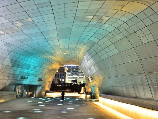 ソウル・ナイトツアー　広蔵市場＋北岳スカイウェイ＋駱山公園＋東大門DDP＜月・火・木・金／日本語ガイド／明洞解散＞