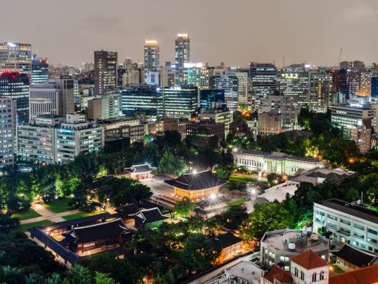 ソウル夜景ツアー　ソウル市優秀観光商品受賞！徳寿宮夜間観覧＋ソウル路7017＋漢江やセビッソムのライトアップ鑑賞＜火・水・金・日／日本語ガイド／明洞解散＞