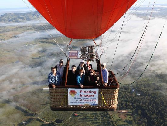 FloatingBaloonImages_4
