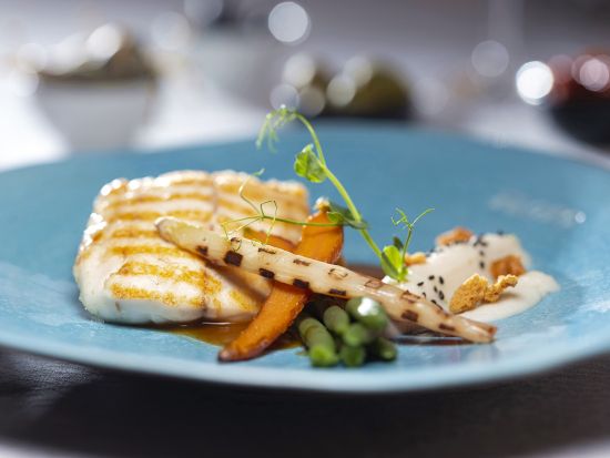 プロト（Proto）食事券＆事前予約サービス☆ミシュランガイド推薦の老舗レストラン＜ディナー／ドブロブニク旧市街＞