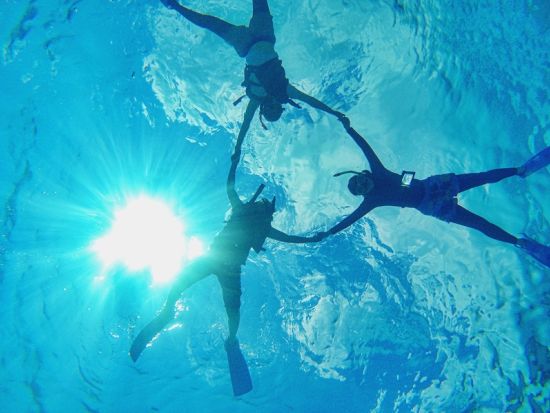 【ボート貸切】加計呂麻島ボートシュノーケリング 透明度の高い海でサンゴや魚を鑑賞 ＜2名～／約2.5時間／生間港発着＞ byカケロマアイランドリトリートハレハレ