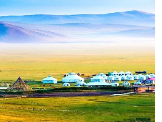 【北京発・内モンゴル フルンボイル大草原の旅3日間】満洲里からハイラルまでフルンボイル草原を縦断（6/1～8/5）＜往復航空券込／専用車＋日本語ガイド／昼食付＞