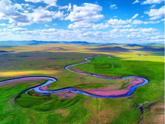 【北京発・内モンゴル フルンボイル大草原の旅3日間】満洲里からハイラルまでフルンボイル草原を縦断（6/1～8/5）＜往復航空券込／専用車＋日本語ガイド／昼食付＞
