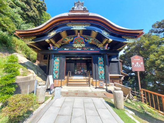 竹生島上陸クルーズ 琵琶湖に浮かぶパワースポットへ！＜島内自由散策／長浜港発＞