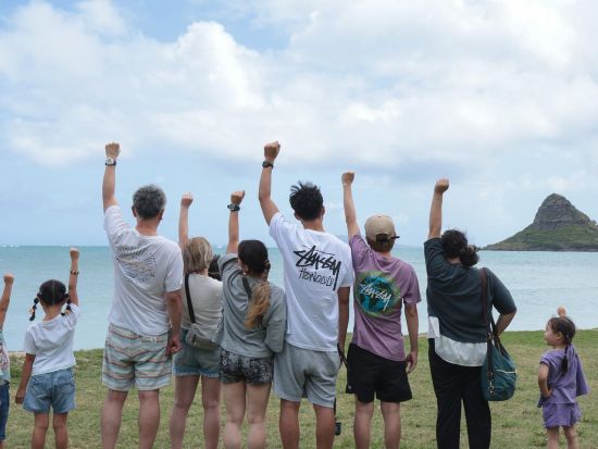 バン貸切チャーター フレンドリーなガイドと英会話を交えながら楽しく巡ろう！団体OK＜1～14名／4～13時間／英語ガイド／空港送迎可＞