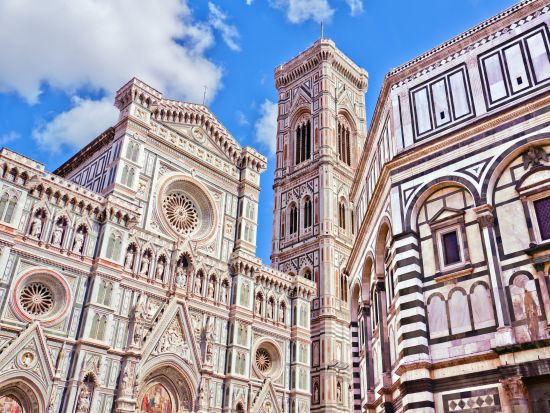 フィレンツェ市内観光＋ウフィツィ美術館入場 プライベートツアー＜午前・午後／日本語ガイド＞