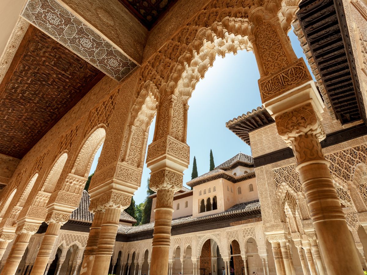 アルハンブラ宮殿 | スペイン 旅行の観光・オプショナルツアー予約
