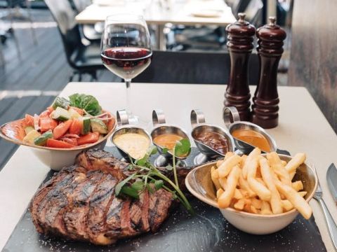 アドリア・バー・レストラン(Adria Bar Restaurant)　食事券＆事前予約サービス＜ランチ／ディナー＞*グリル料理