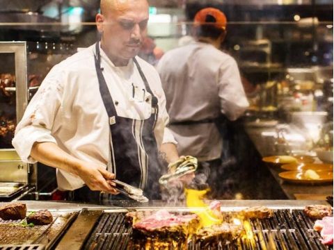 アドリア・バー・レストラン(Adria Bar Restaurant)　食事券＆事前予約サービス＜ランチ／ディナー＞*グリル料理