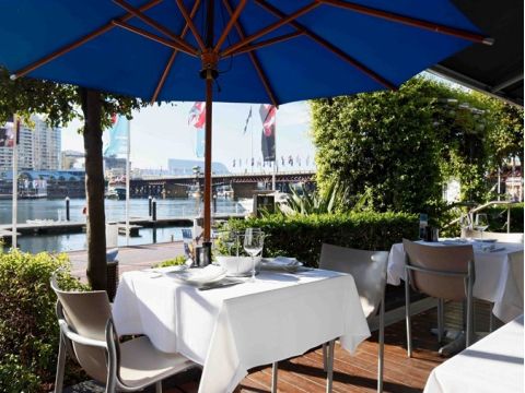 ニックス・シーフード・レストラン(Nick’s Seafood Restaurant)　食事券＆事前予約サービス＜ランチ／ディナー＞*シーフード料理