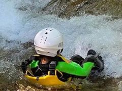 minakami-family-canyoning-slidin